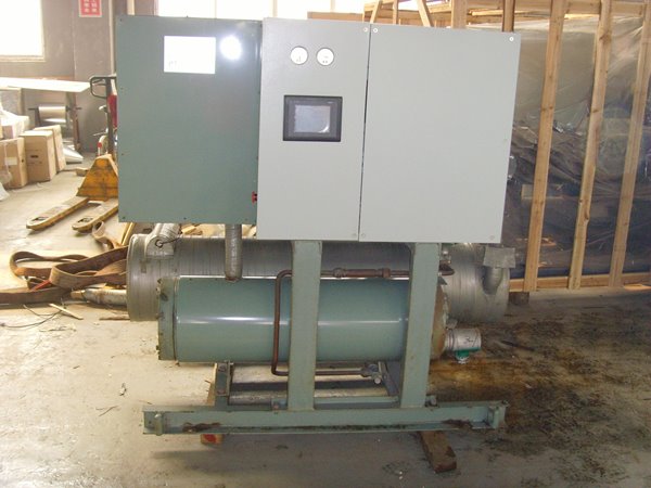 万山酒店中央空调不停机清洗方法介绍